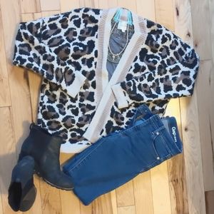 Anthropologie line and dot Leopard print cardigan